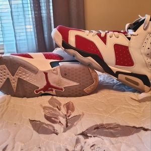 "Authentic"Jordan retro 6 Youth Sz 7